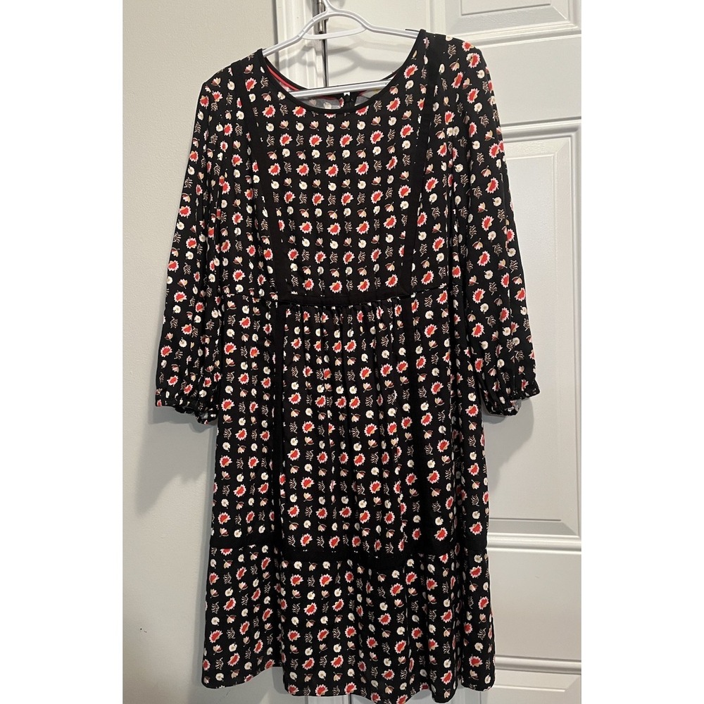 Boden Cottage-core Print Floral Midi Dress with Black Contrast Stitching